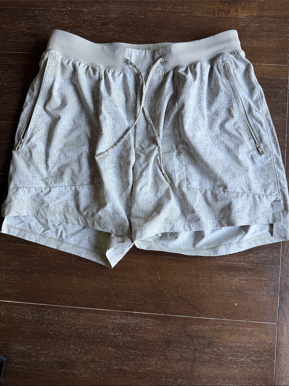 Lululemon men’s athletic shorts
